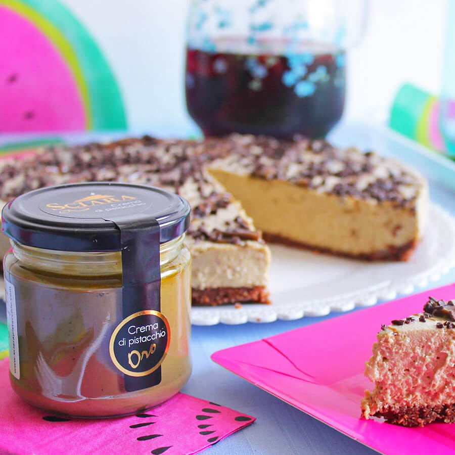 Crema di Pistacchio senza latte "Oro" e torta senza latte al pistacchio