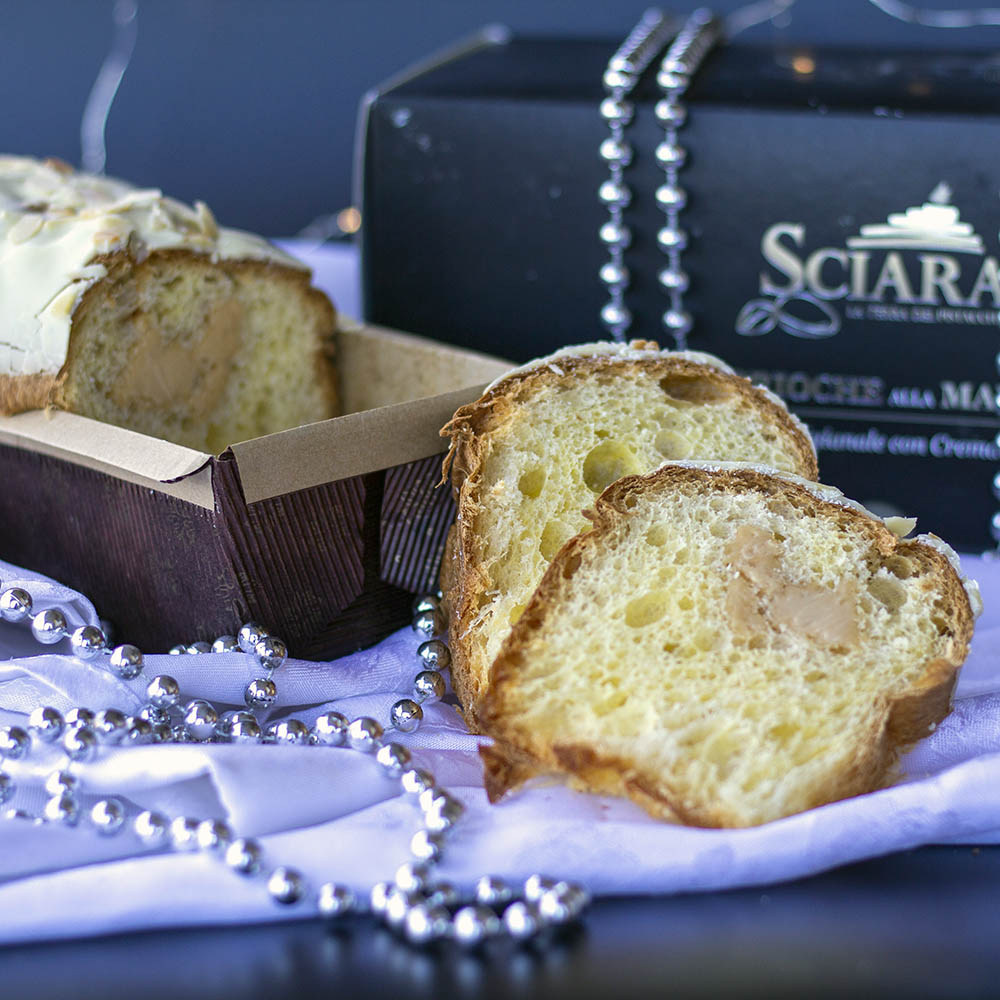 pan brioche alla mandorla di Sciara Bronte